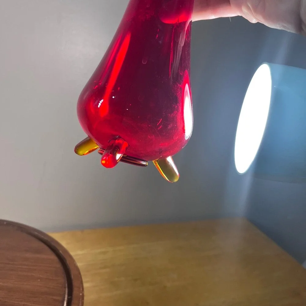 Vtg LE Smith 3 Toed Swung Vase Amberina Red Yellow Glass 11.25